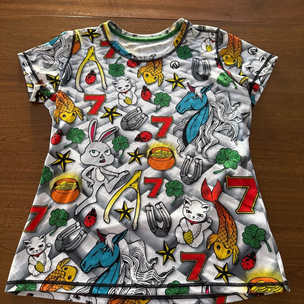 INKnBURN 2XL Lucky Charms technical running/yoga shirt unicorn cat horseshoe 7 🍀